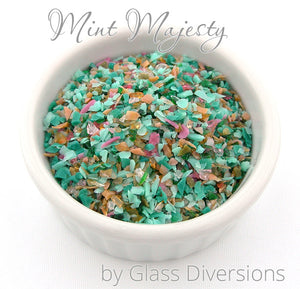 Mint Majesty frit blend by Glass Diversions