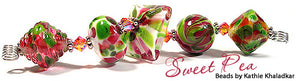 Sweet Pea frit blend by Glass Diversions - beads by Kathie Khaladkar